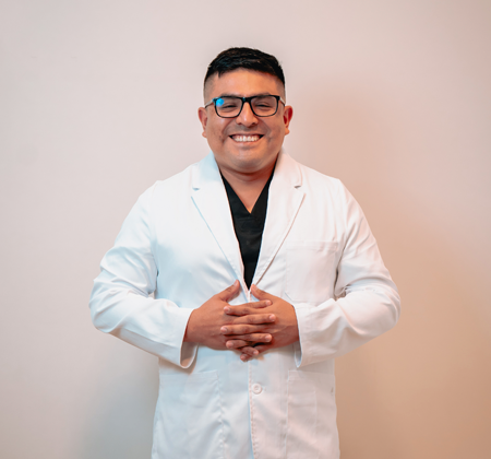 Dr. Jesús Zur Caycho Cabrera